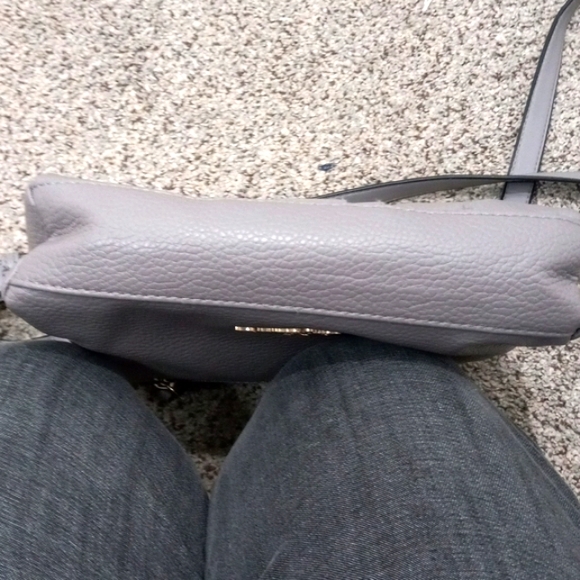 Lobby Edelman Grey Purse Drop Cross Body smaller Bag - Picture 6 of 7